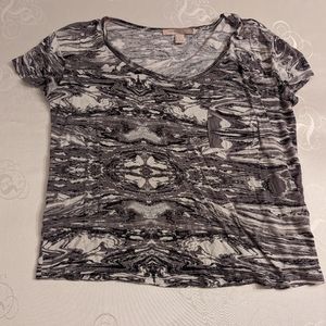 Forever 21 - Grey/White T-Shirt - Size Small